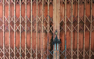 The Old Shophouse Gate